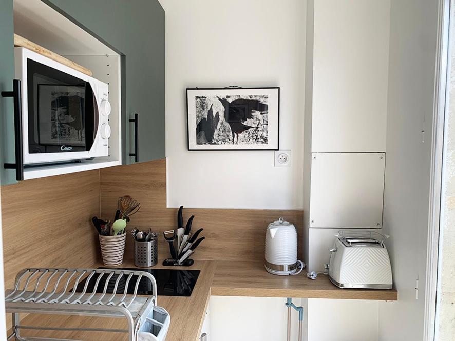 2 Pieces Avec Balcon Plein Sud Paris Exterior foto