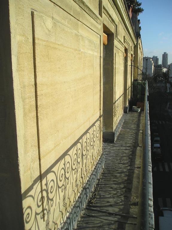 2 Pieces Avec Balcon Plein Sud Paris Exterior foto